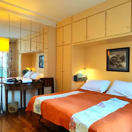 16 In Quiet Residential District Apartment Paris